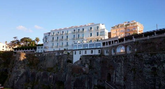 PPDS brings modern luxury and limitless entertainment to historic five star Bellevue Syrene hotel