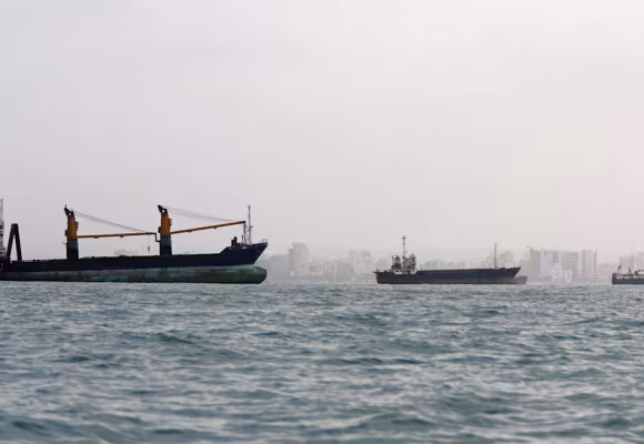 Iran threatens 46 ships in Strait of Hormuz transit crackdown