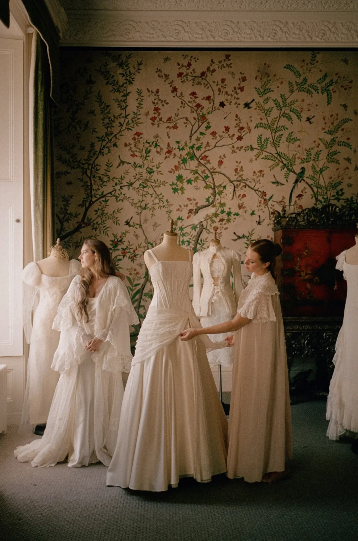 How to Get a Wedding Dress Fast